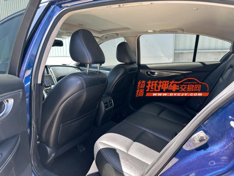 鹽城20年英菲尼迪Q504