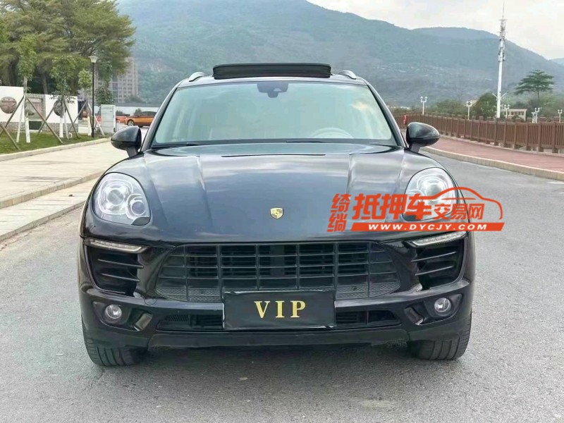东莞15年保时捷Macan1
