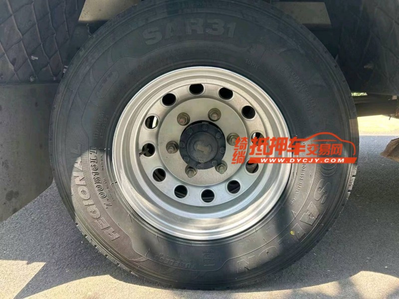 濟南23年卡車系列重汽豪沃6