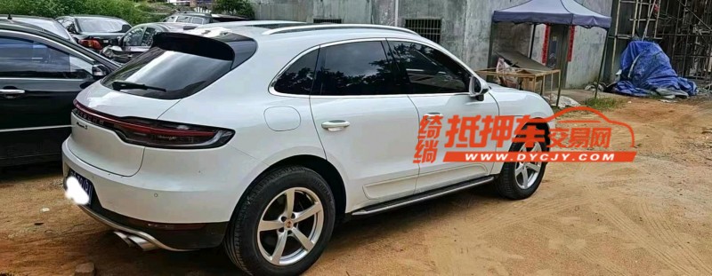 广州17年保时捷Macan3