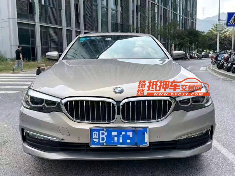 广州17年宝马5系1