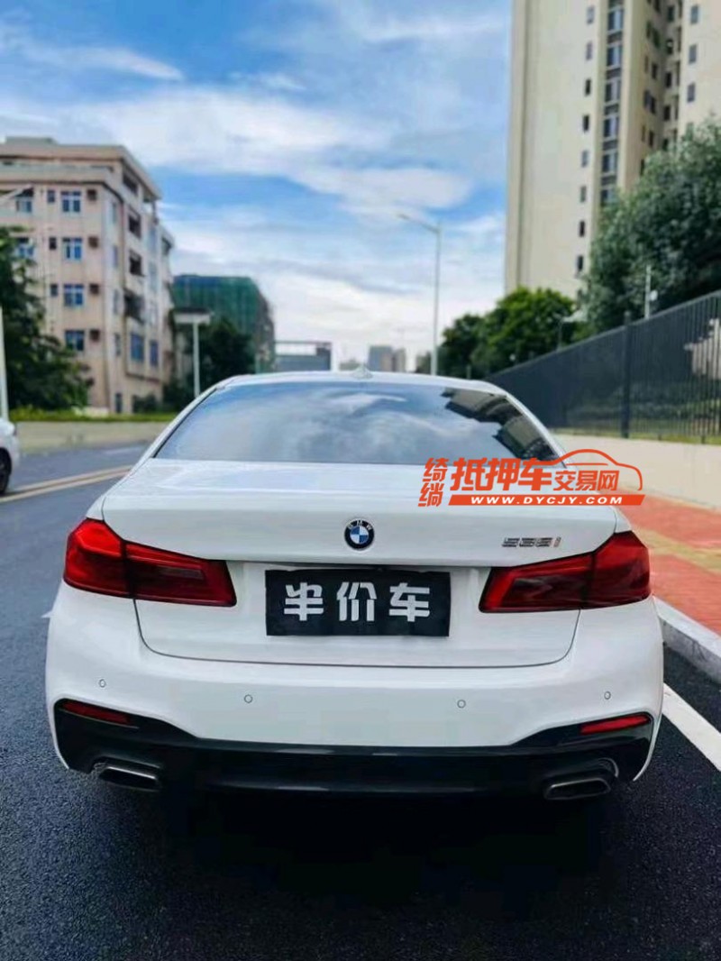 广州18年宝马5系9