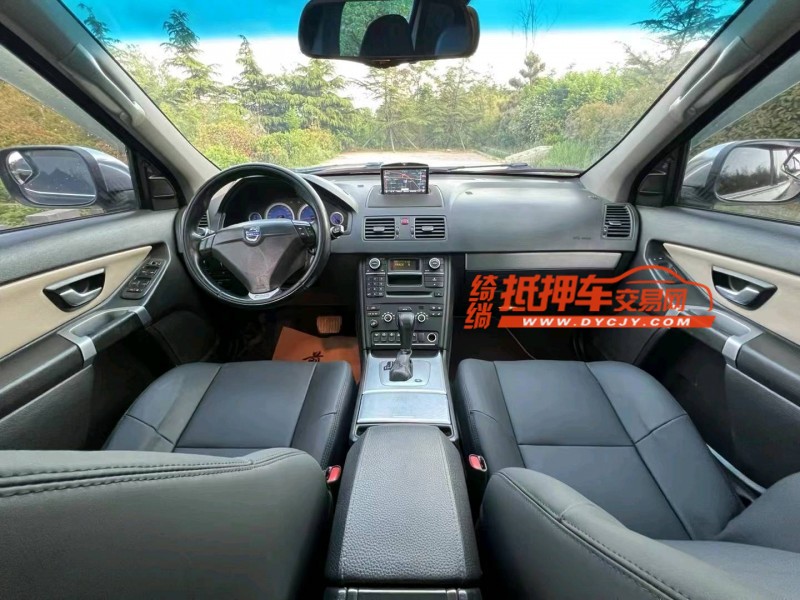 青岛12年沃尔沃XC905