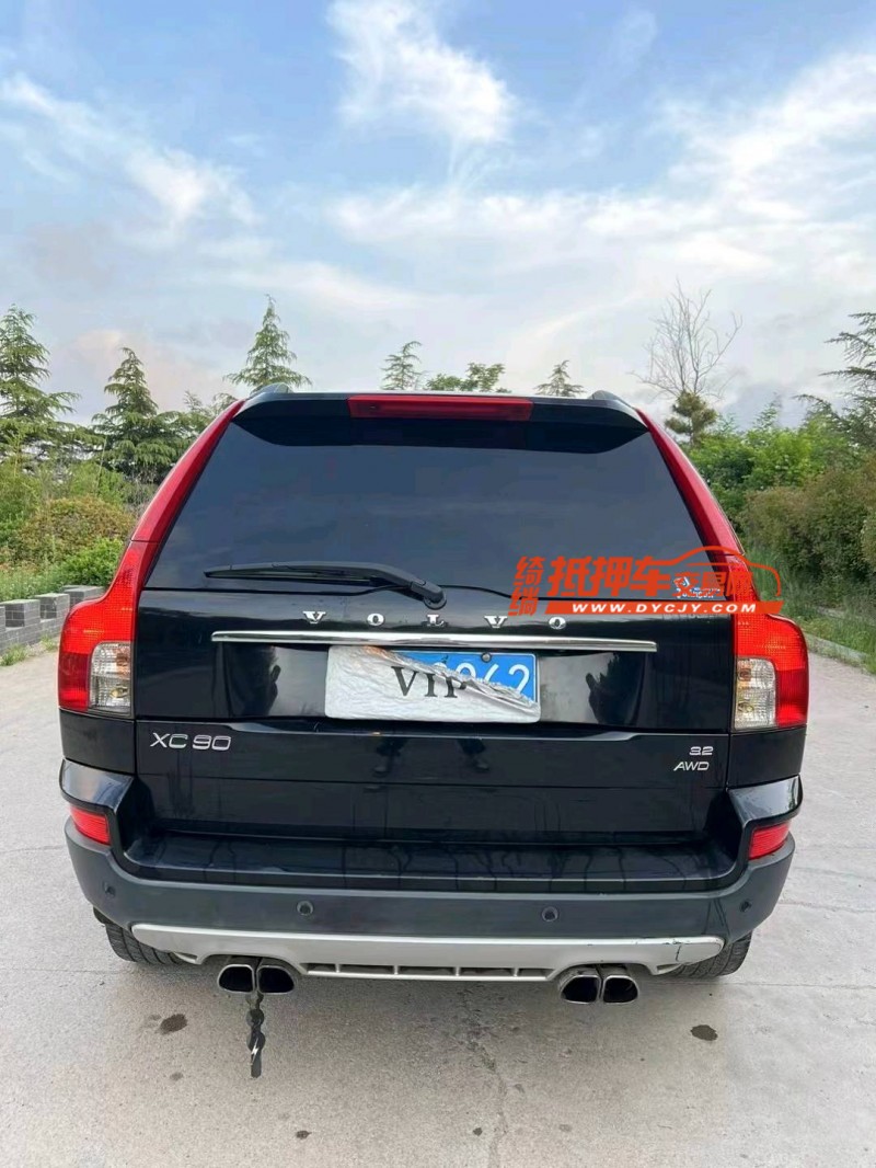 青岛12年沃尔沃XC907