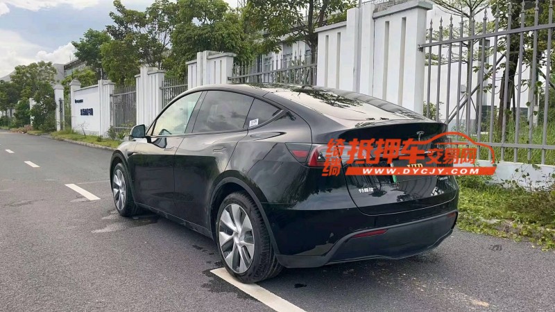 東莞23年特斯拉MODEL Y8