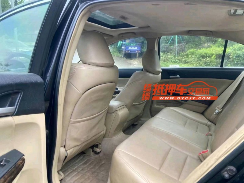 广州09年本田雅阁7