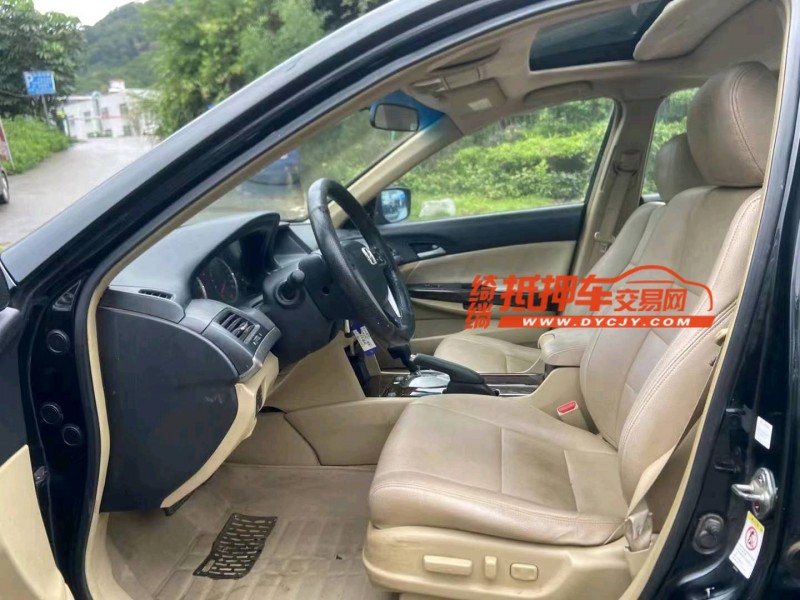 广州09年本田雅阁9