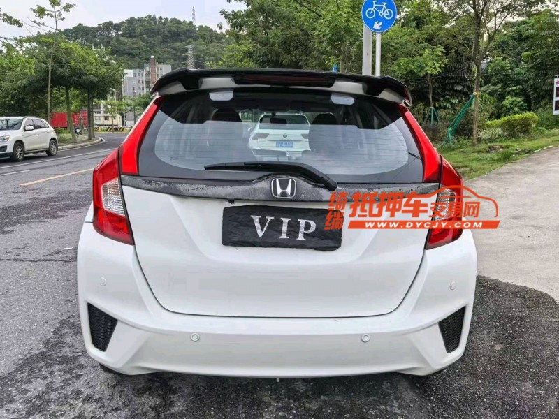 广州15年本田飞度5