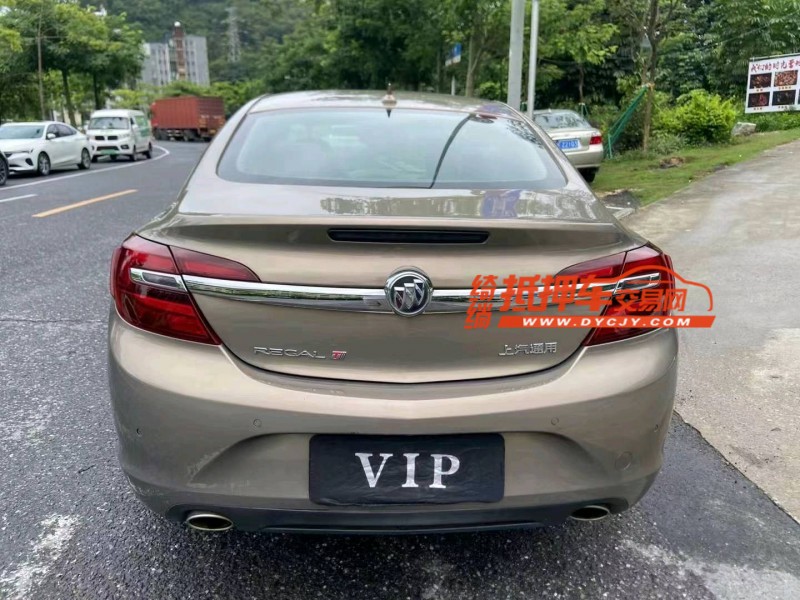 广州16年别克君威5