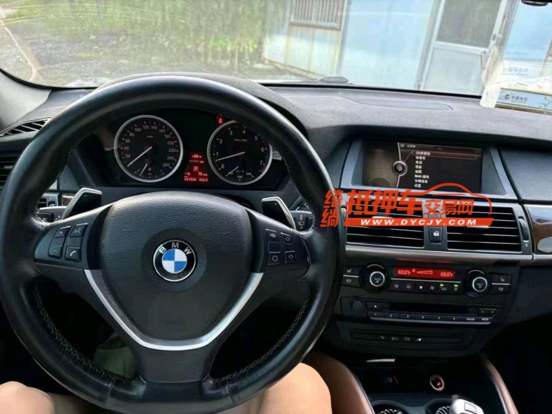 济南13年宝马X66
