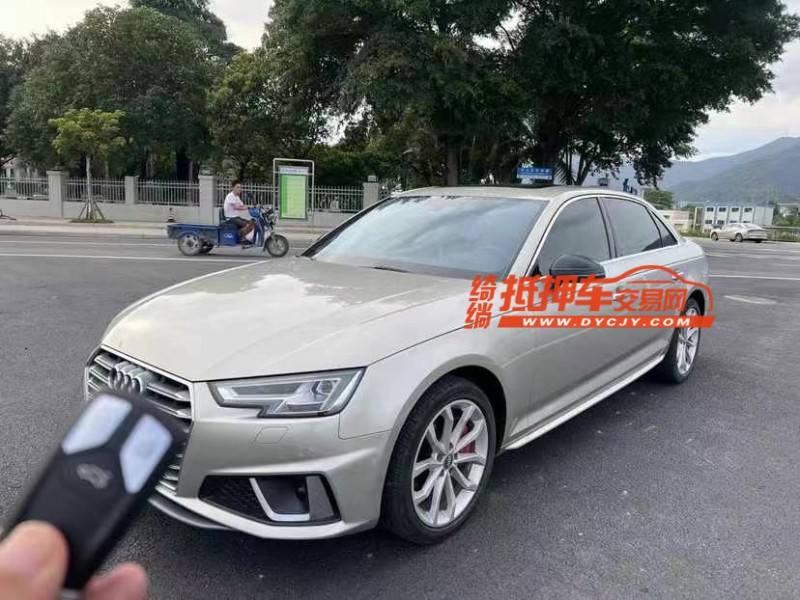 东莞19年奥迪A4L2
