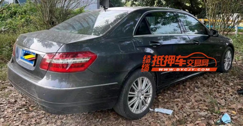 广州11年奔驰E4