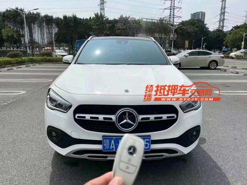 广州22年奔驰GLA1