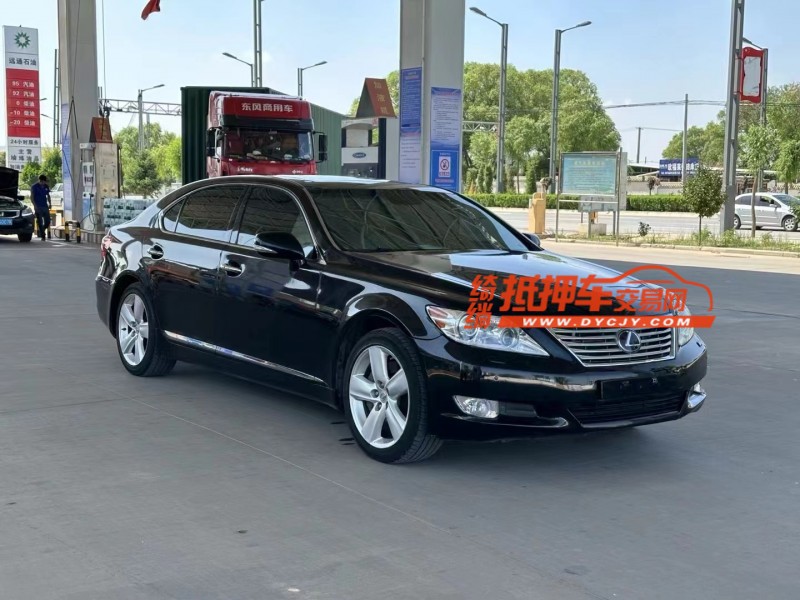 榆林10年雷克萨斯LS2