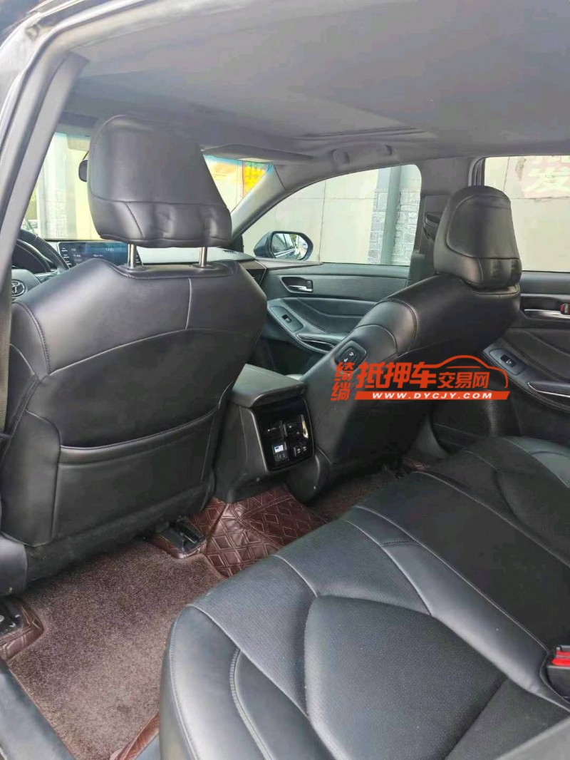 保定19年丰田亚洲龙7