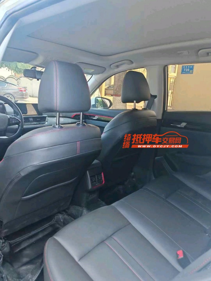 保定23年东风奕炫7