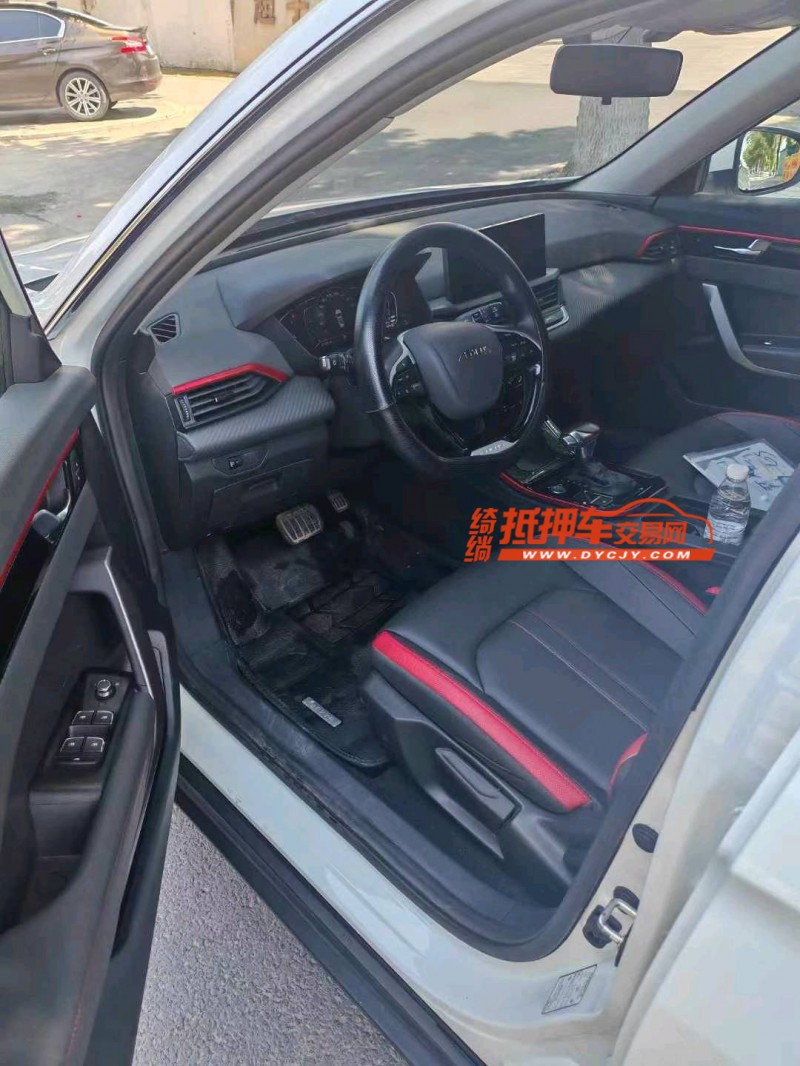 保定23年东风奕炫8