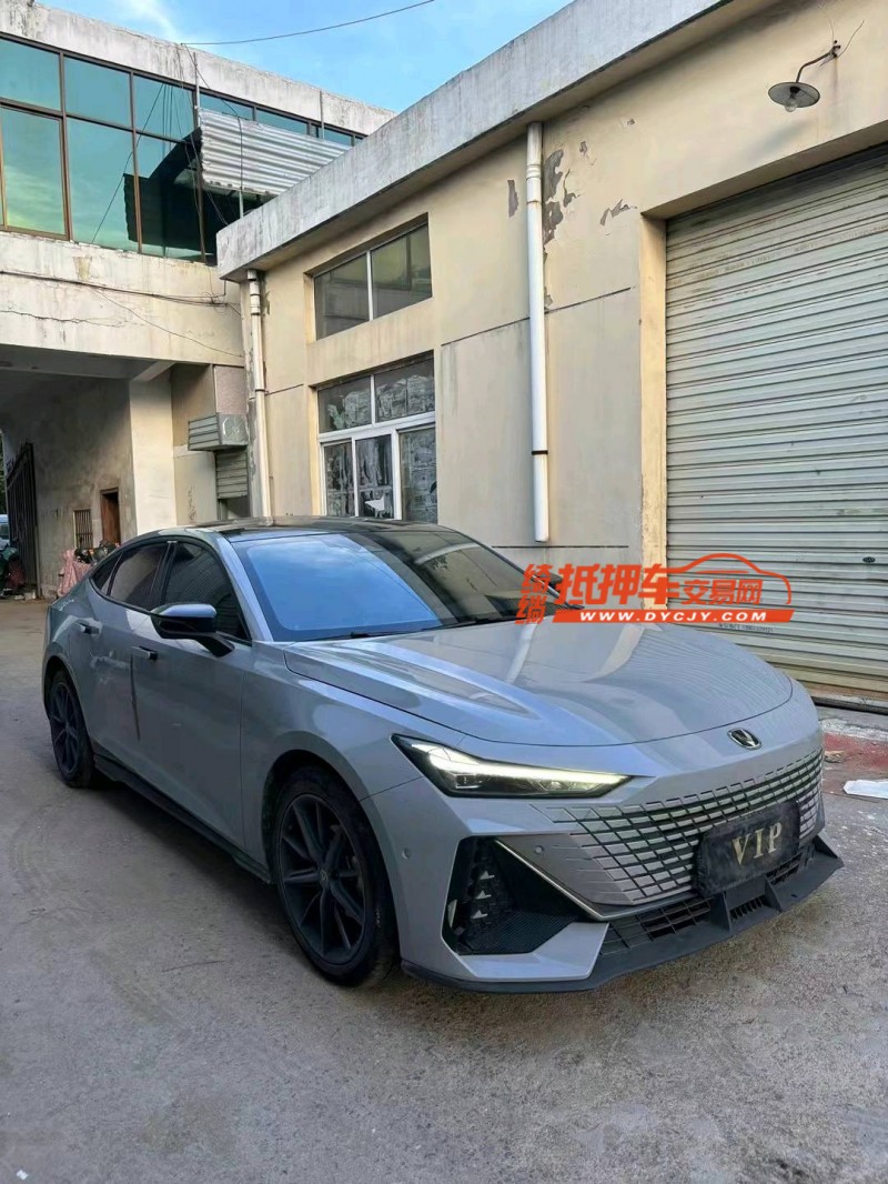 南通23年長安汽車UNI-V6
