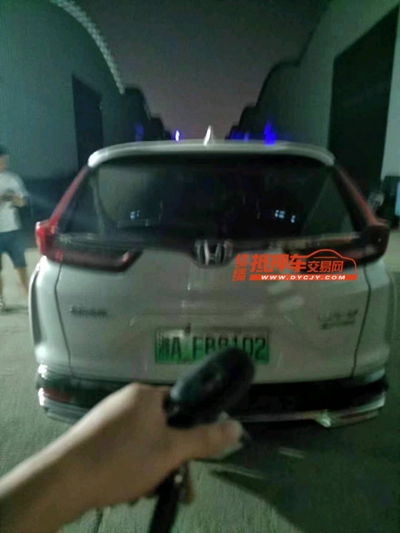 济宁22年本田CRV6