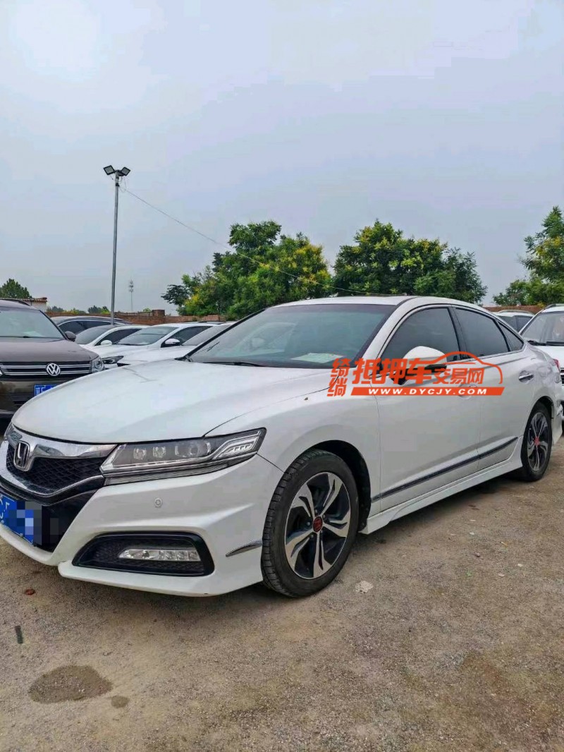 保定17年本田思铂睿2