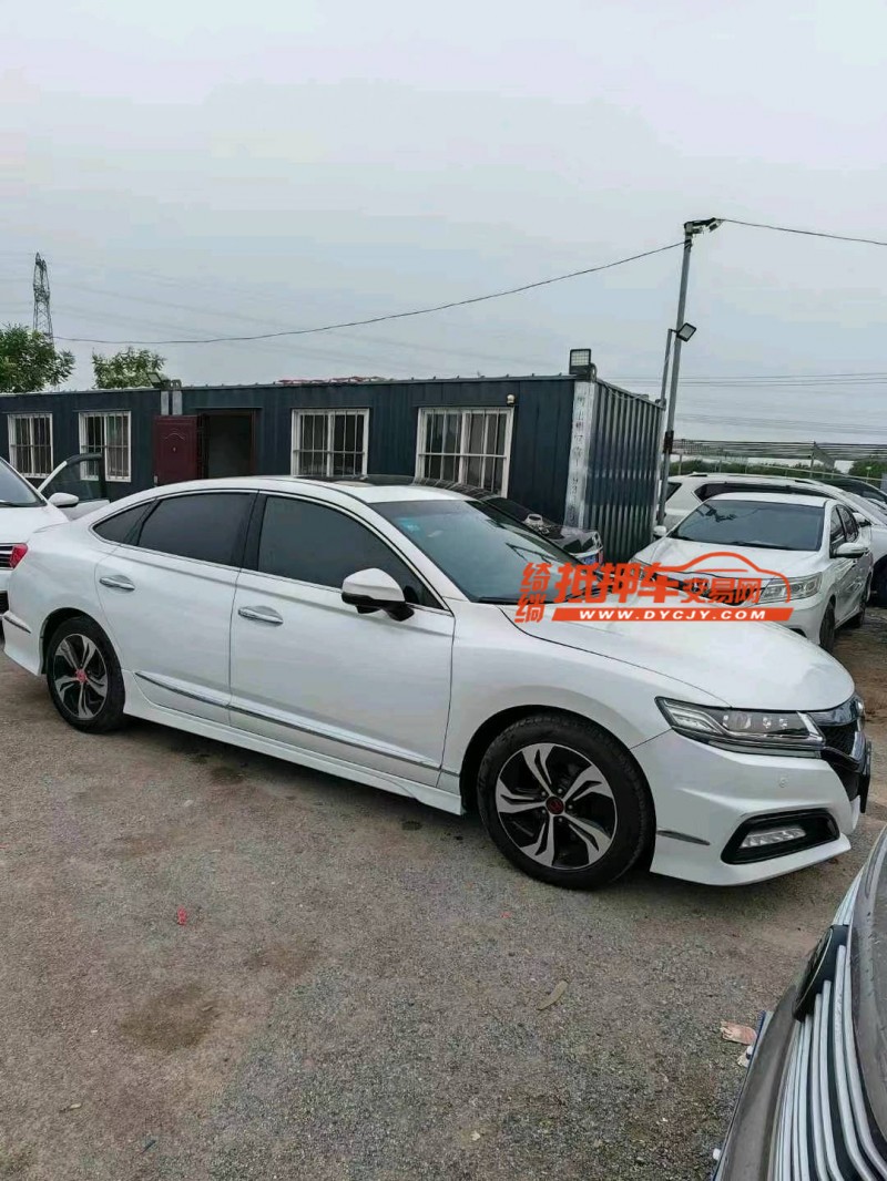 保定17年本田思铂睿3