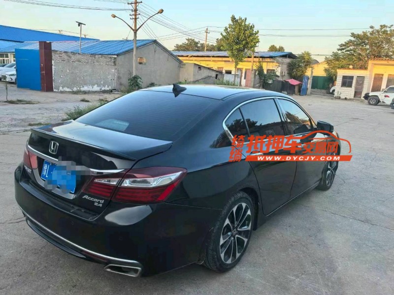郑州16年本田雅阁2