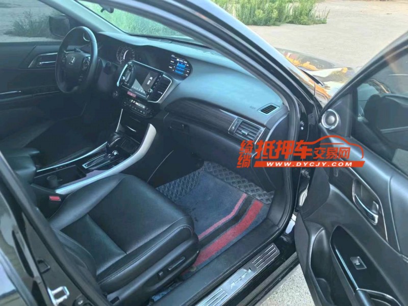 郑州16年本田雅阁9