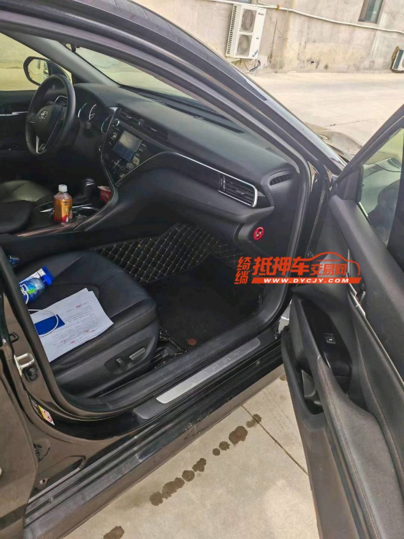 保定18年丰田凯美瑞7