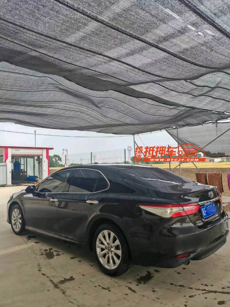 保定18年丰田凯美瑞8