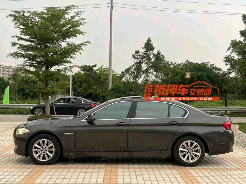 汕头12年宝马5系3