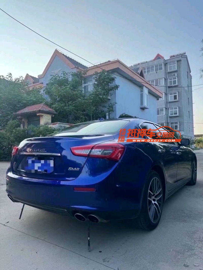 潍坊15年玛莎拉蒂Ghibli5