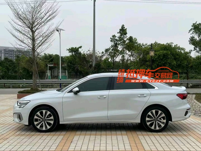 汕头21年奥迪A33