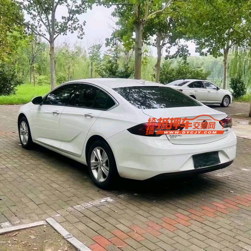 潍坊19年别克君威7