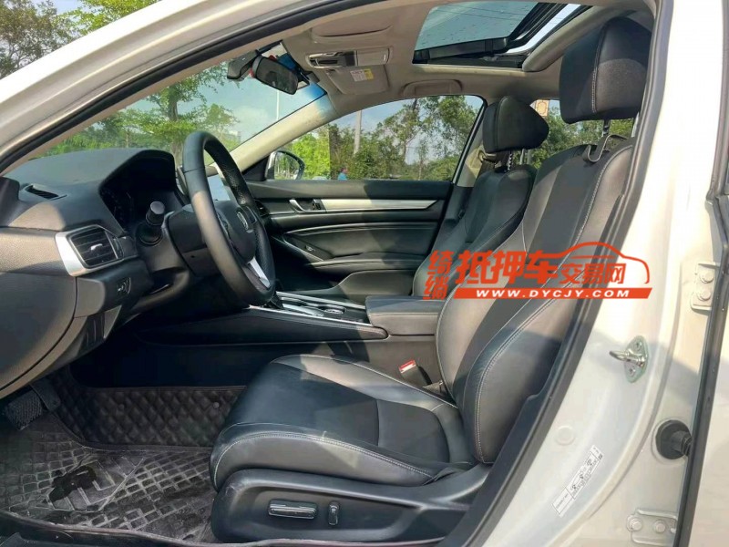 汕头21年本田雅阁4