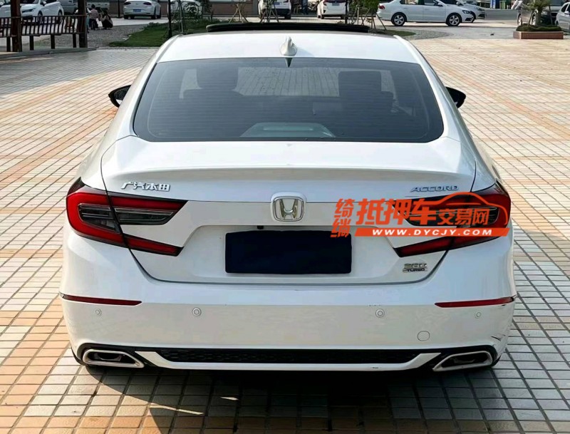 汕头21年本田雅阁9