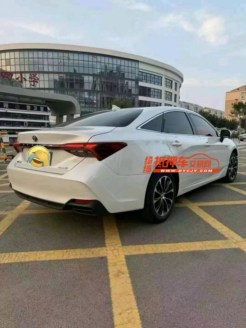 保定23年丰田亚洲龙3