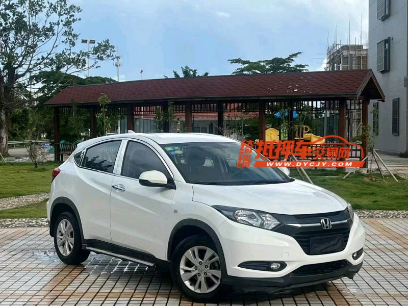 汕头17年本田缤智2