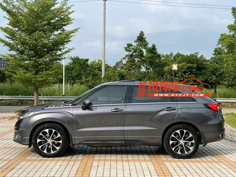 汕头17年本田冠道3