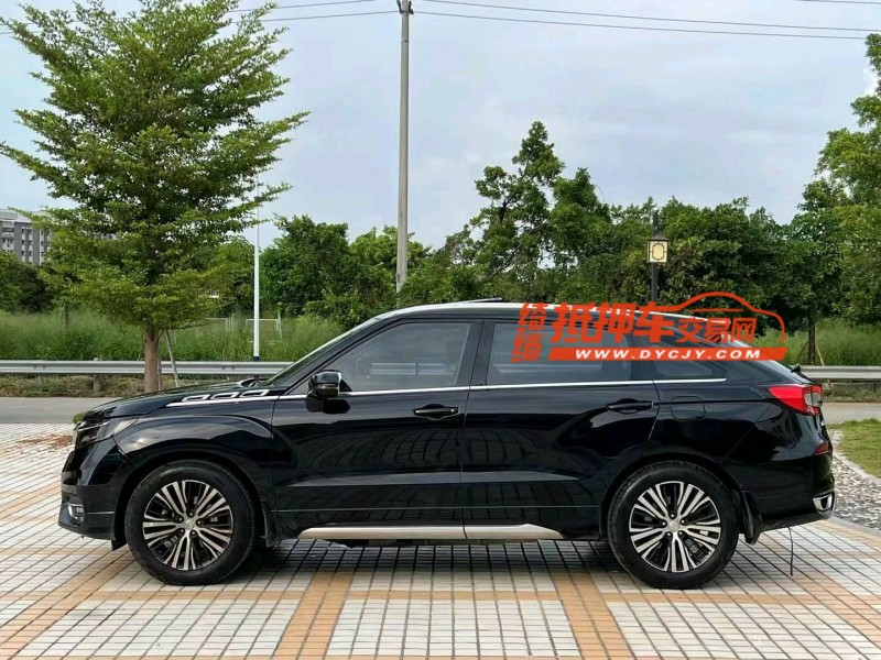 汕头17年本田冠道3