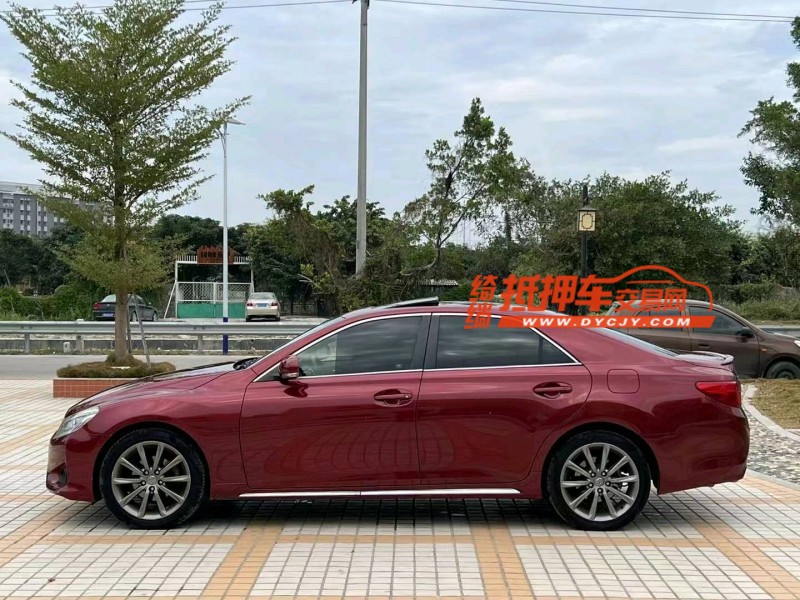 汕头15年丰田锐志3
