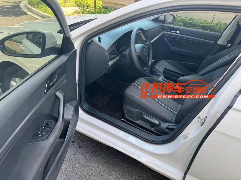 潍坊20年大众朗逸4