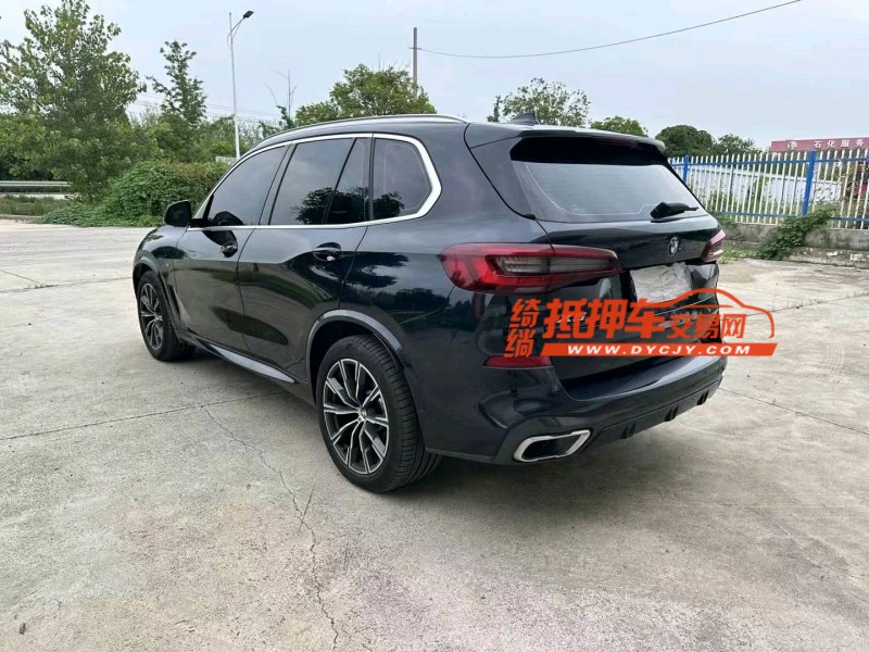 徐州21年宝马X58