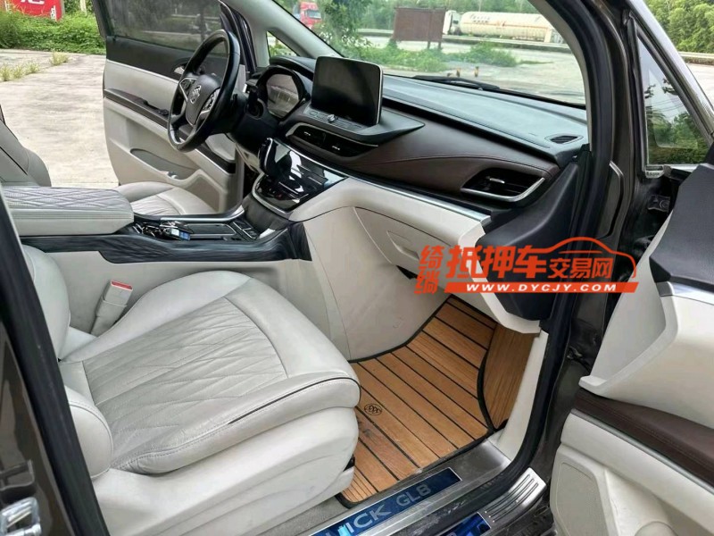 徐州21年别克GL86