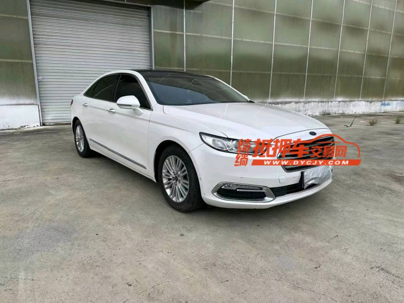 徐州17年福特金牛座3