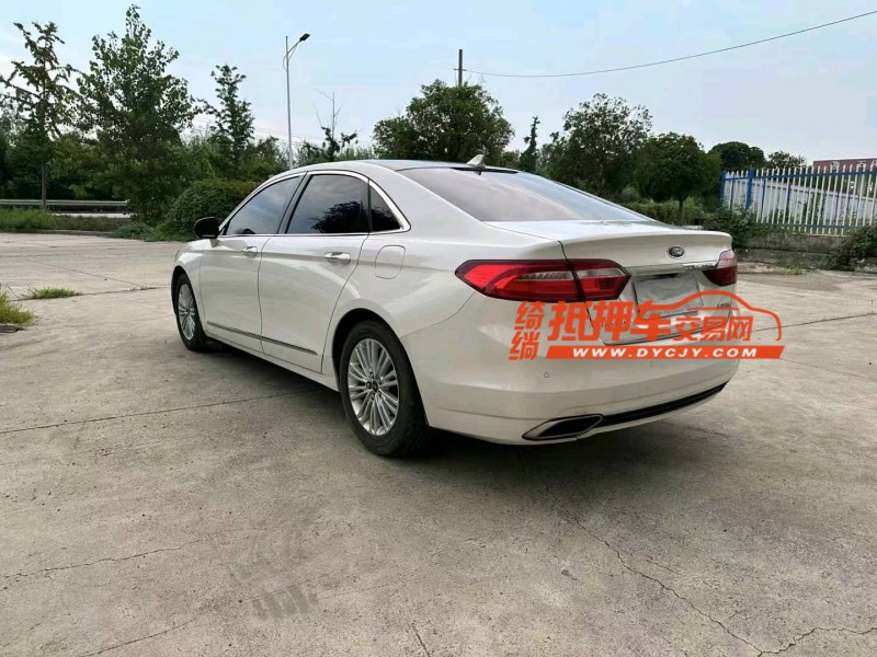 徐州17年福特金牛座8