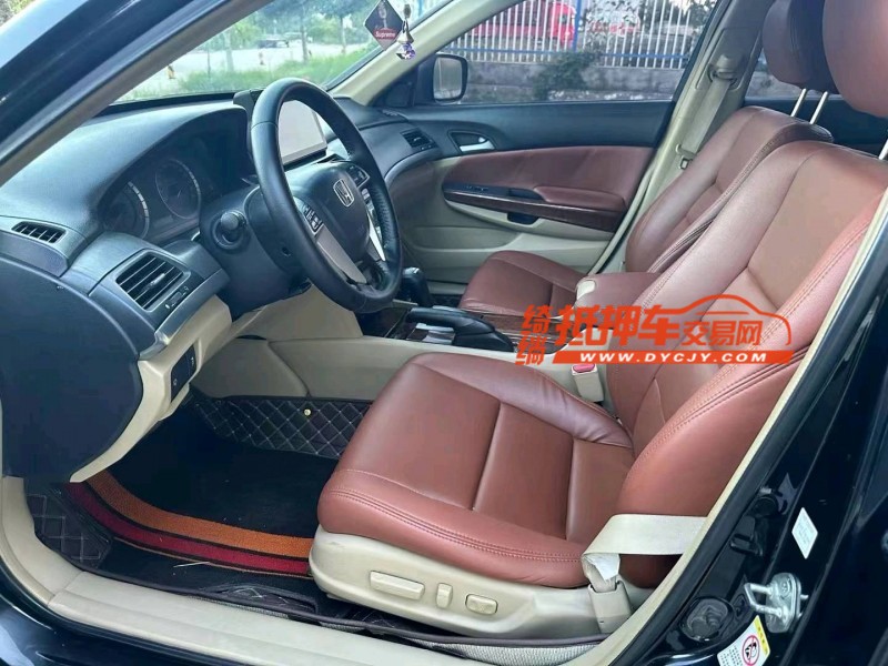 徐州12年本田雅阁4