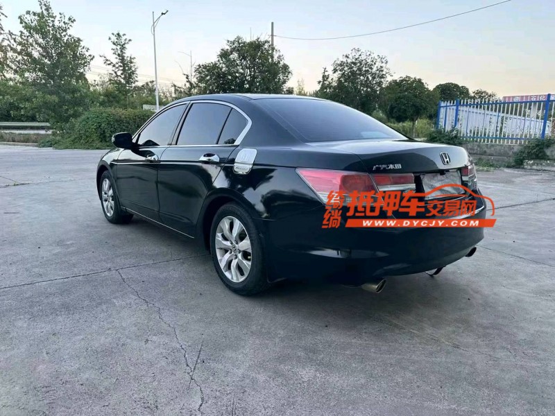 徐州12年本田雅阁8