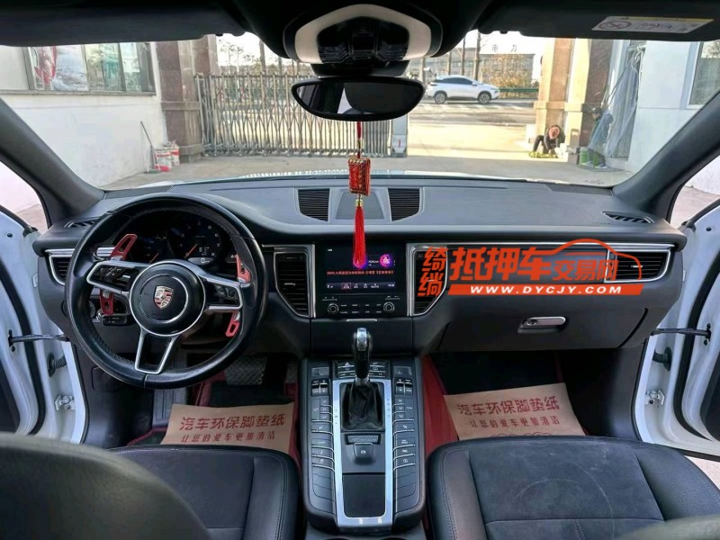 徐州17年保时捷Macan5