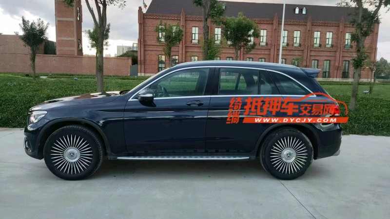 保定17年奔驰GLC5