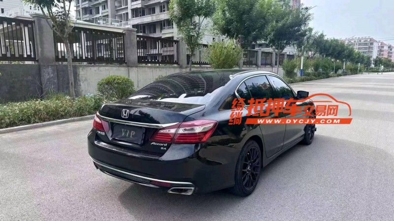 枣庄17年本田雅阁7